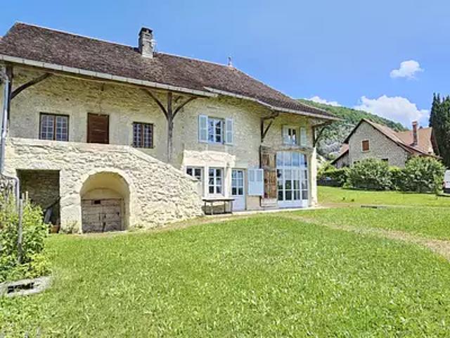 Morestel 38510 Achat / Vente maison 9 pièces t9