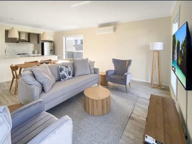 MORERN CO LIVING PROPERTY
