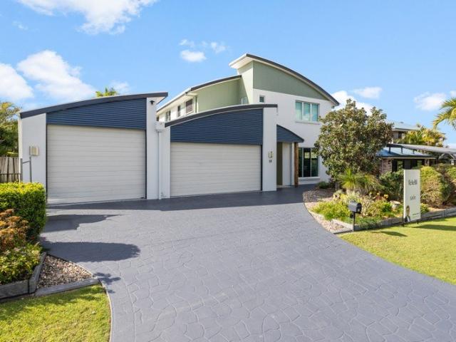Moreton Bay Views. Extraordinary Garaging & Drive Thru to rear 6x4 Shed. A Custom Orchard Beach Home
