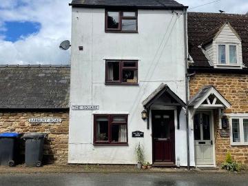 Moreton Pinkney NN13, 2 bed cottage to rent, £1,200 pcm | PrimeLocation