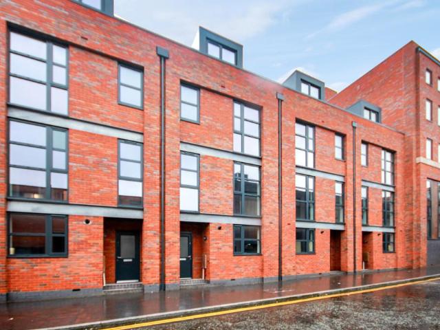 Moreton Street, Jewellery Quarter, B1 4 bed townhouse to rent £2,500 pcm £577 pw