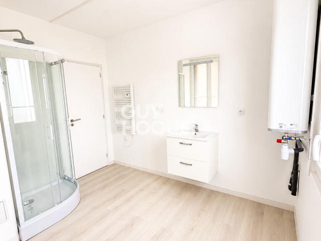 MOREUIL CENTRE – SPACIEUX APPARTEMENT T2 DE 70M² CHARGES COMPRISES