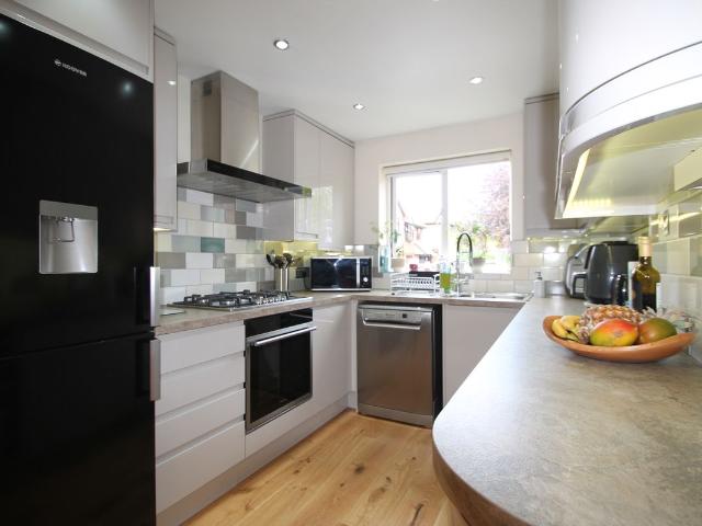 Morgan Drive, Greenhithe DA9, 3 bed property to rent, £1,800 pcm | PrimeLocation