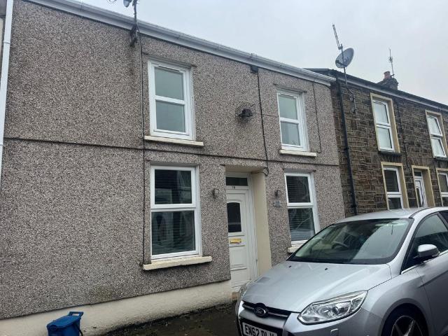 Morgan Street, Merthyr Tydfil, CF47 3 bed terraced house to rent £850 pcm £196 pw