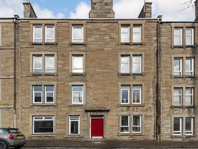 Morgan Street, Dundee DD4 2 bed flat to rent £950 pcm £219 pw