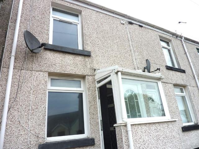 Moriah Street, Bedlinog, Treharris CF46, 2 bed terraced house to rent, £725 pcm | PrimeLocation