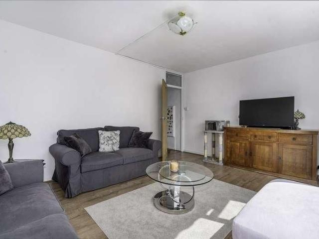 Morland Estate, Richmond Road, London, E8