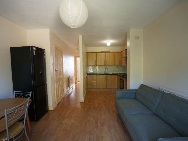 Morland Road, Ilford IG1, 1 bed flat to rent, £1,300 pcm | PrimeLocation