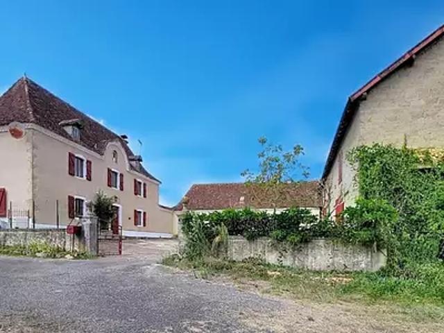 Morlanne 64370 Achat / Vente maison 6 pièces t6 jardin terrasse