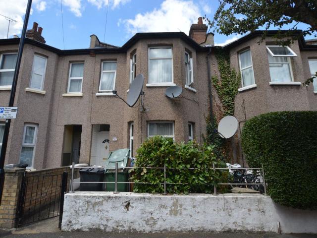 Morley Road E10, 3 bed terraced house to rent, £2,300 pcm | PrimeLocation