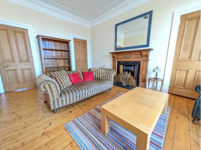 Morningside Road, Morningside, EH10 4QL