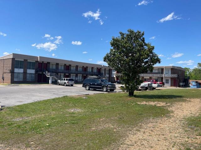 Morningview / 4th Ave S 2 Bedroom Apartment for Rent at 7748 4th Ave S, Birmingham, AL 35206 South Eastlake