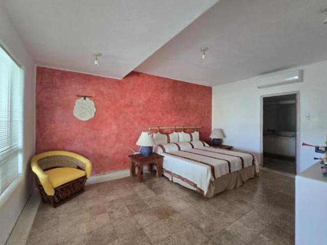 Morros Porto Ixtapa | Villa en Venta con Jacuzzi Privado