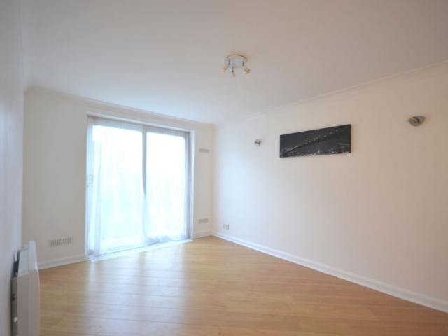 Morse Close, Harefield UB9, 1 bed flat to rent, £1,350 pcm | PrimeLocation