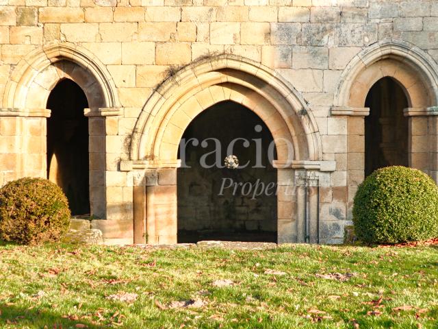 Mosteiro Templário Séc. XII Propriedade Histórica 22 hectares