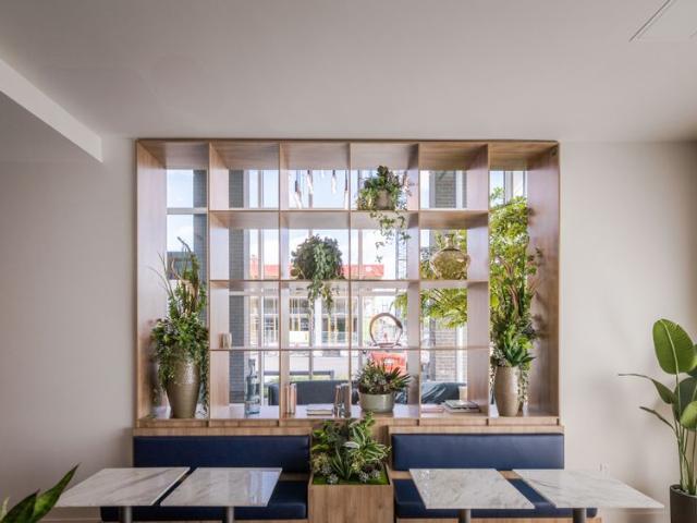 Mostra Centropolis — 2 chambre s — à partir de 2266 CAD/mois