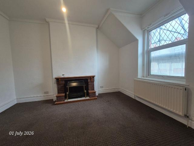 Mostyn Avenue, Llandudno LL30, 2 bed flat to rent, £695 pcm | PrimeLocation