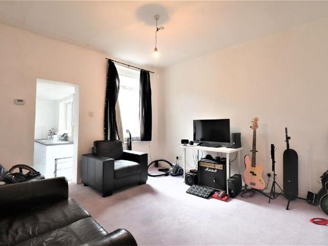 Mostyn Road, Edgbaston B16, 3 bed shared accommodation to rent, £542 pcm | PrimeLocation