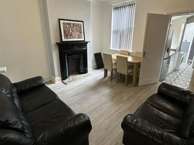 Mostyn Road, Edgbaston B16, 4 bed shared accommodation to rent, £477 pcm | PrimeLocation