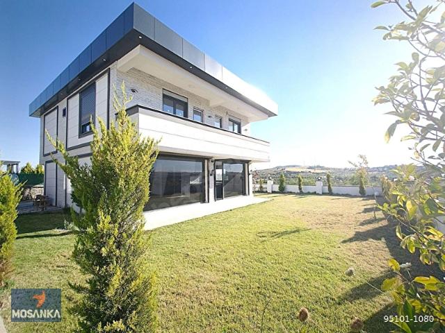 MosANKA'dan Körkün Bozdağ da Site İçi Oturuma Hazır 7+1 Villa
