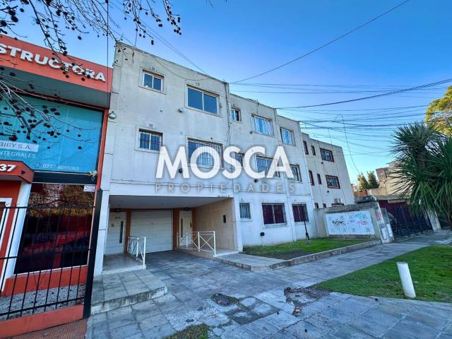 Mosca Propiedades
