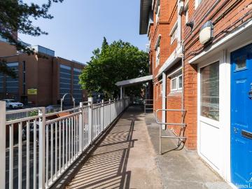 Moss House Close, Birmingham, B15