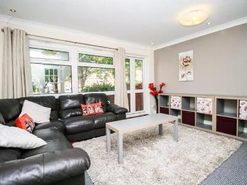 Birmingham, West Midlands, Midlands - Equipped kitchen