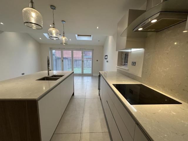 Moss Lane, Bramhall 4 bed semi detached house to rent £2,995 pcm £691 pw