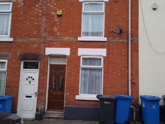 Moss Street, Derby DE22, 2 bed property to rent, £800 pcm | PrimeLocation