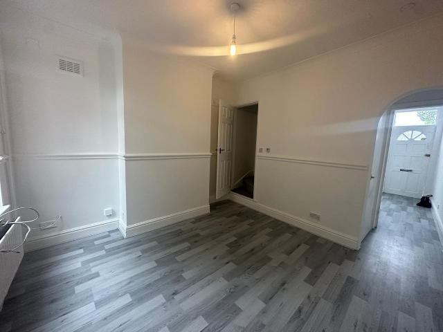 Moss Street, Derby DE22, 2 bed terraced house to rent, £800 pcm | PrimeLocation