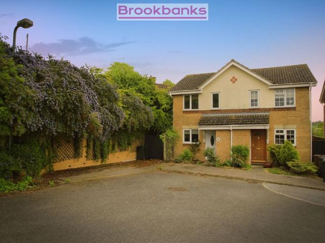 Moss Way, Dartford DA2, 2 bed end terrace house to rent, £1,750 pcm | PrimeLocation