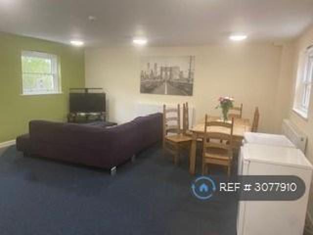 Moss Yard, Leamington Spa, CV31 6 bed flat to rent £4,368 pcm £1,008 pw