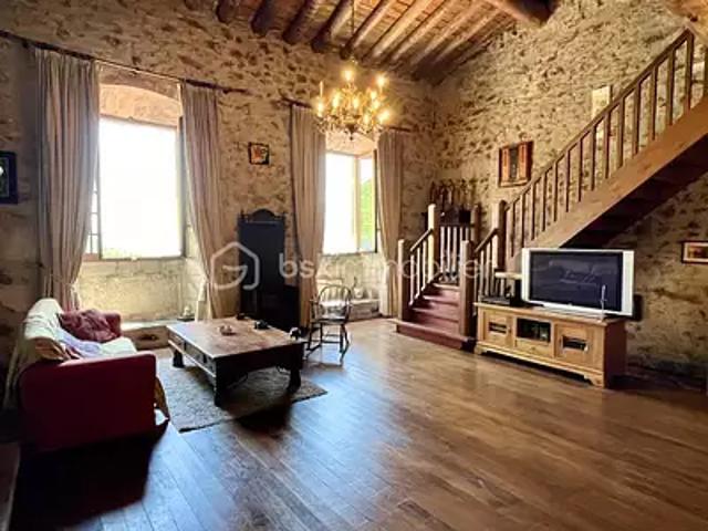 Mosset 66500 Achat / Vente maison 8 pièces t8 cave