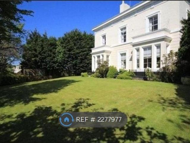 Mossfield, Liverpool L15, 2 bed flat to rent, £1,095 pcm | PrimeLocation