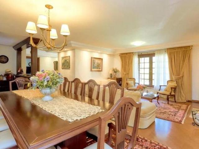 Mossunguê Casa com 409m2 Terreno com 974m2