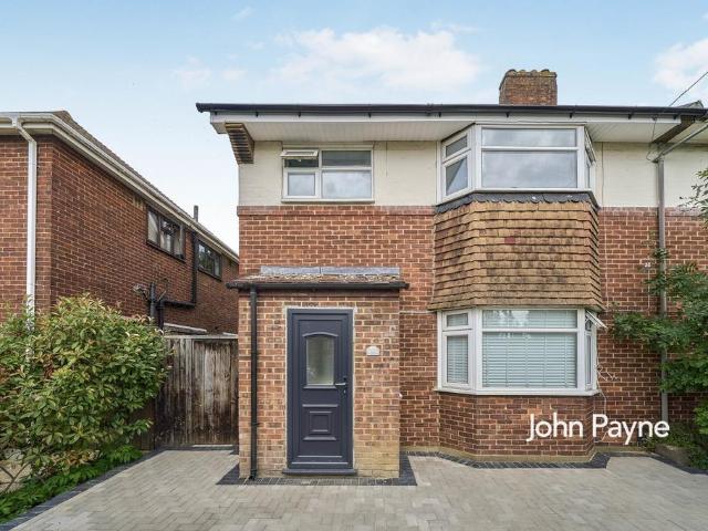 Mottingham Road London SE9 1 bed in a house share to rent £850 pcm £196 pw