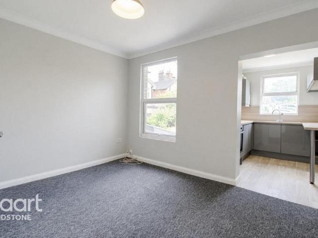 Mote Road, Kent 1 bed apartment to rent £900 pcm £208 pw