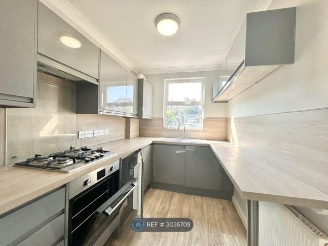 Mote Road, Maidstone ME15, 1 bed flat to rent, £950 pcm | PrimeLocation