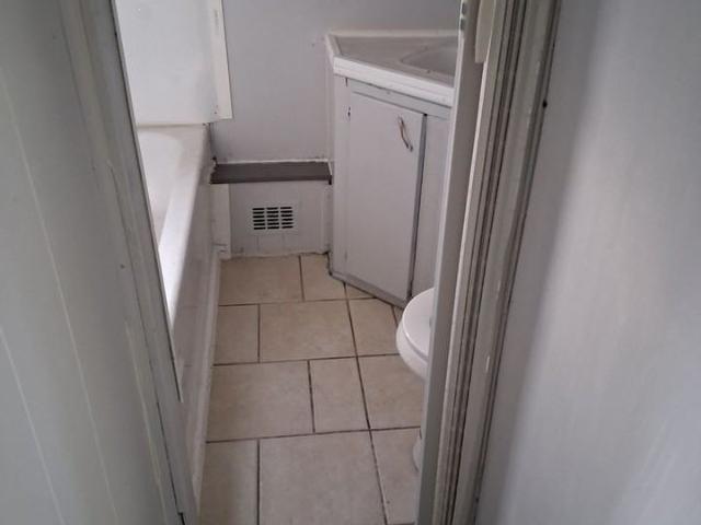 Motor City MHP, LLC 1 Bedroom Apartment for Rent at 23765 Lawrence Ave, Warren, MI 48091 Southwest Warren