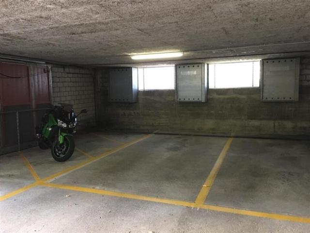 Motorradplatz zu vermieten
