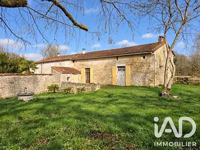 Mouton 16460 Achat / Vente maison 5 pièces t5