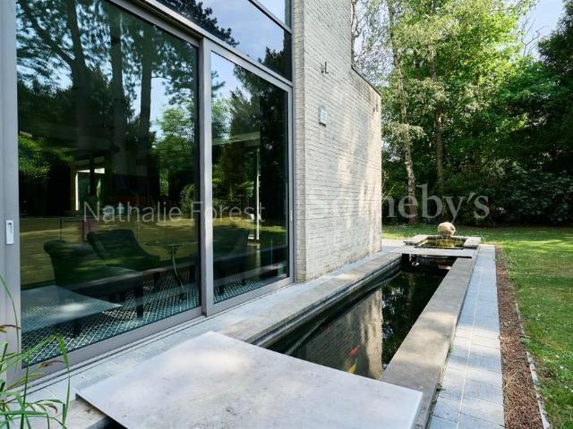 Mouvaux, Exceptionnel maison cubique cadastrée sur une parc. 371m² Mouvaux