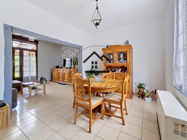 MOUY Maison familiale 130 m2 4 chambres Jardin & carpo