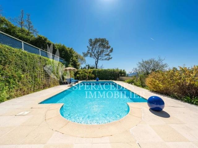 Mouans Sartoux Villa familiale vue mer