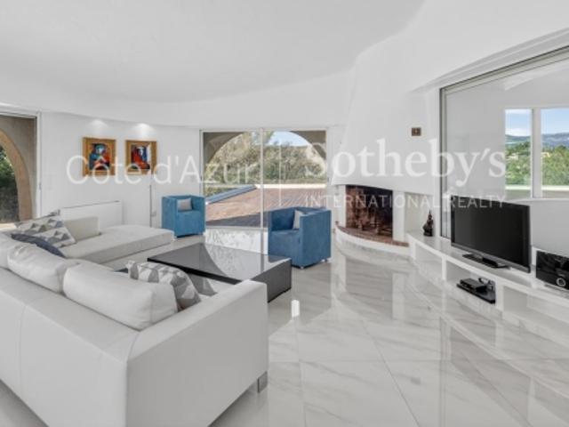 Mouans Sartoux, bastide 540 m² avec vue vallée et piscine