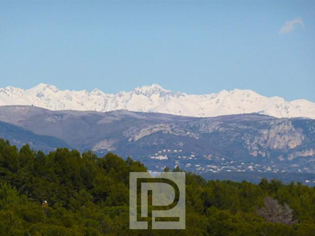 Mougins Emplacement n°1 780m² Mougins
