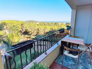 Mougins Le Haut Appartement 3p, terrasse aperçu mer + cave e. 67m² Mougins