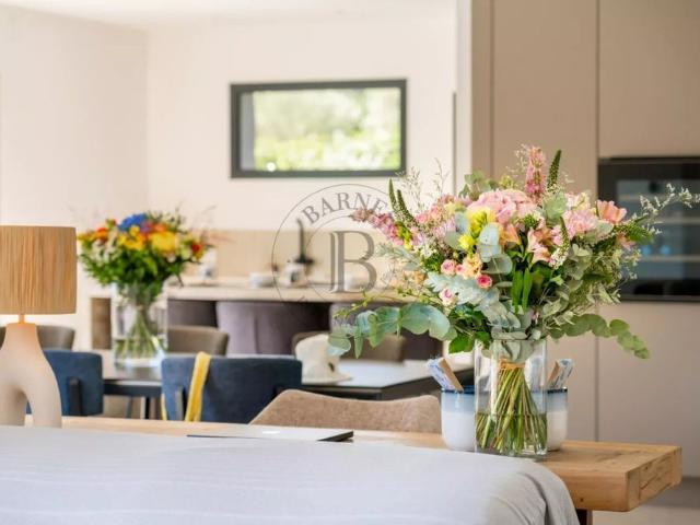 MOUGINS VILLA CONTEMPORAINE – 4 CHAMBRES
