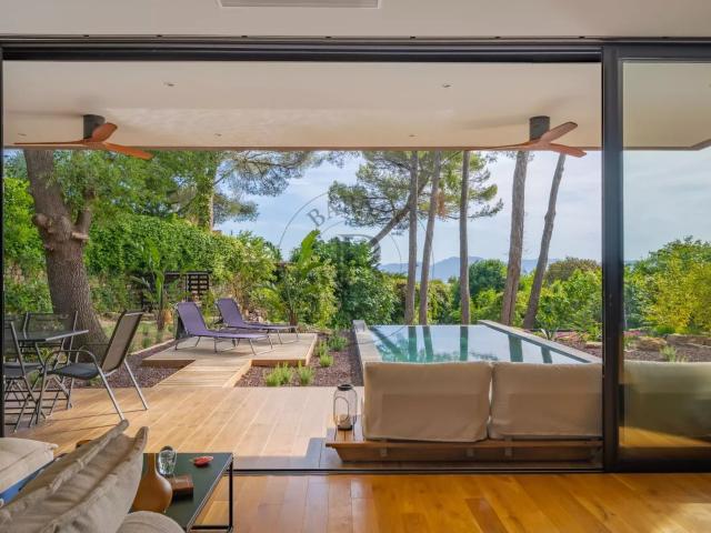 Mougins – Villa Contemporaine Neuve – Vue Dégagée 117m² Mougins