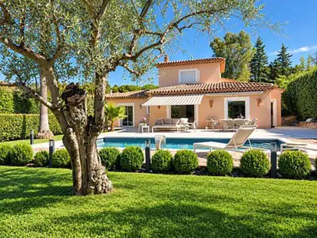 Mougins 06250 Location maison 4 pièces t4 piscine jardin